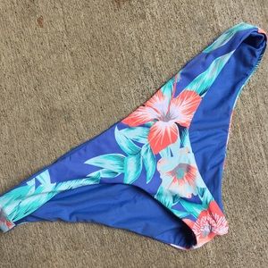 Ripcurl reversible bikini bottoms